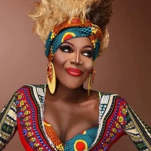 Coco Montrese (S5)