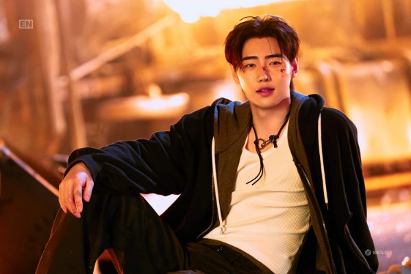 bloody paradise (SUNGHOON version)
