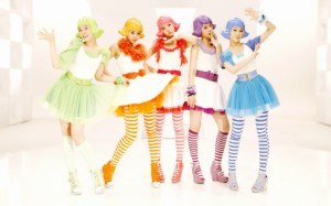 Tilt My Head (갸우뚱)