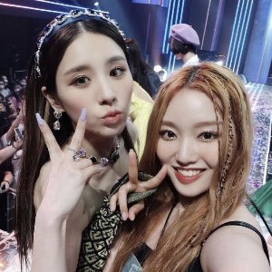 HeeWon (Heejin/Gowon)