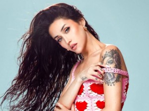 Adore Delano