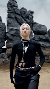 Run it MV Yin Lix
