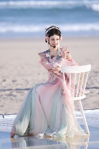 张小婉
