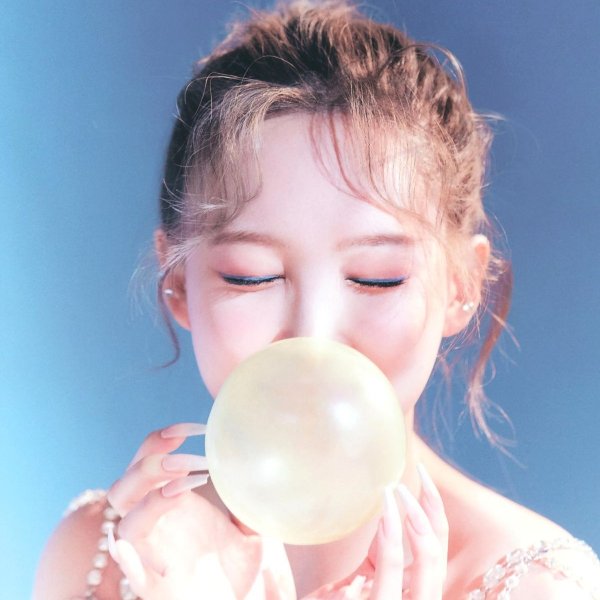 CANDYFLOSS (NAYEON)