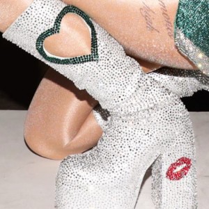 Silver - Emerald Open Heart with Kiss
