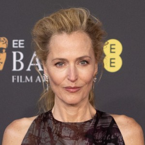 Gillian Anderson