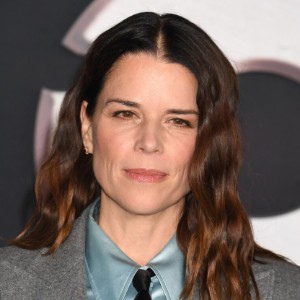 Neve Campbell