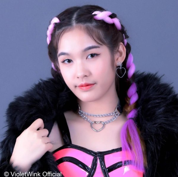 Mewyu Violet Wink