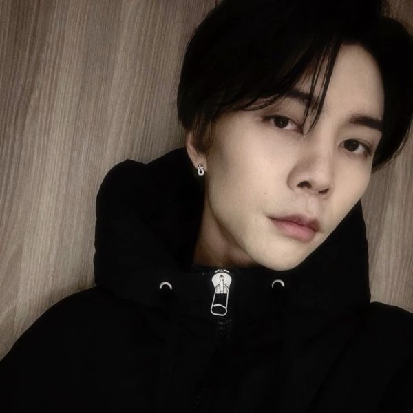 Johnny top