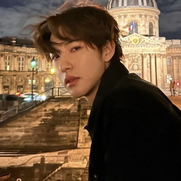 Renjun top