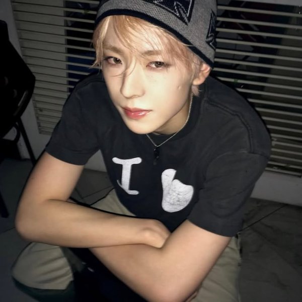 Yushi top