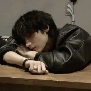 hyuka emo rockstar