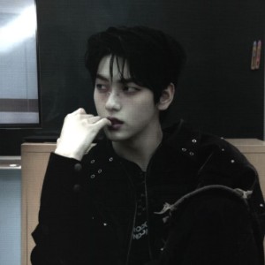 soobin emo rockstar