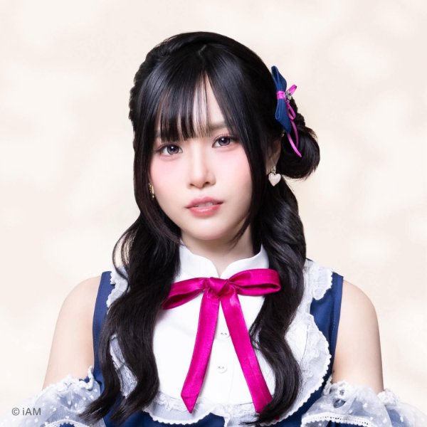L BNK48