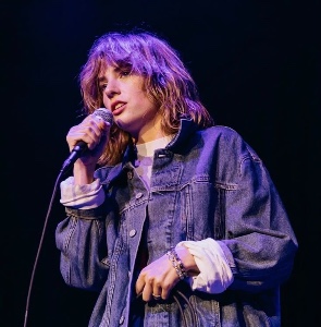 maya hawke