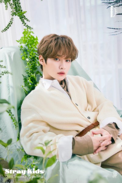 2022 Season's Greetings (2021)