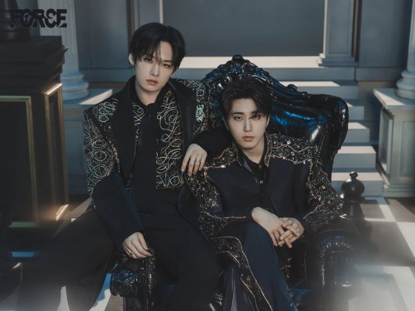 2026 Japan Season's Greetings [with HAN] (2025)