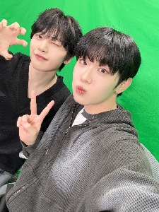 valentine’s day selca