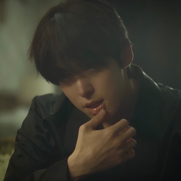 Slide to me (YUNHO)