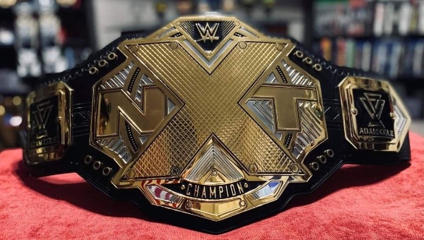 WWE NXT Championship (Blk&GoldEra)