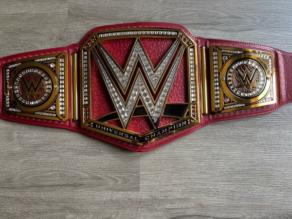 WWE Universal Championship (Red)