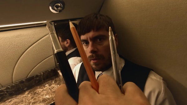 S3E3 Anisha: A journalist meets an odd business man on a plane