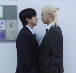 STAY COMPANY'S SECRET Changlix