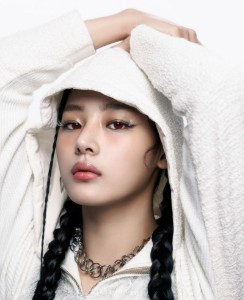 Minji-Newjeans