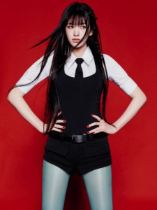 YUJIN-IVE