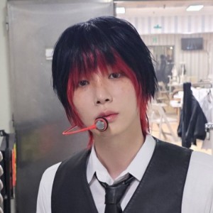 red highlights