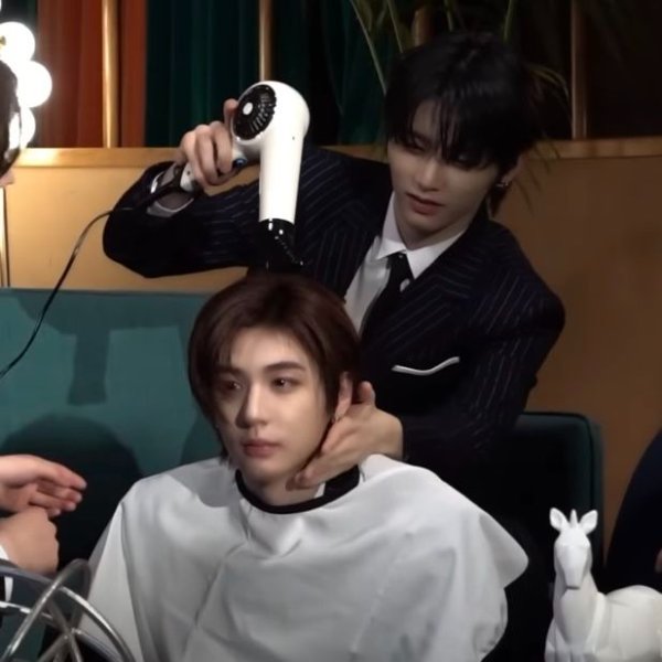 ‘Count to love’ mv behind