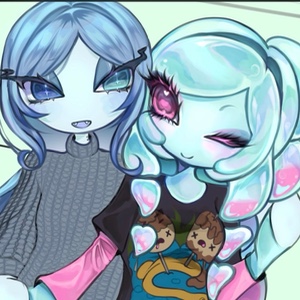 Connie x Poppy