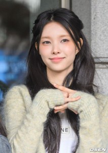 Yunah (ILLIT)