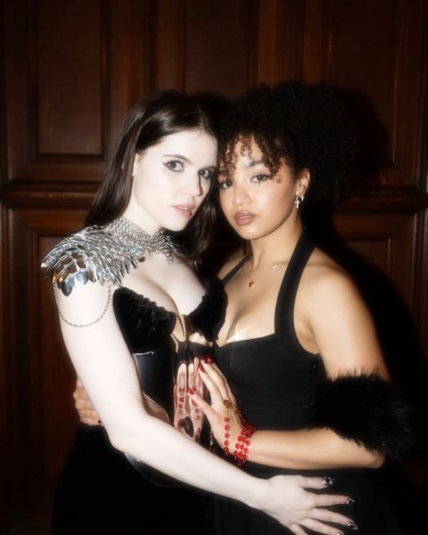 mary & riri - kakegurui bet