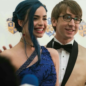 Doug x Evie