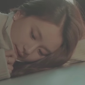 Alone (CHAEYOUNG)