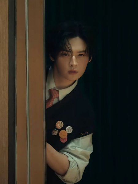 Youth- Lee Know(Stray Kids)