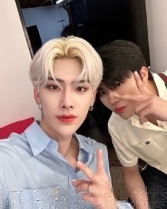 Ricky/Gunwook