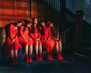 Peek-A-Boo - Red Velvet