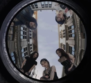 Tunnel Vision - Itzy
