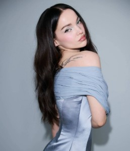 Dove Cameron