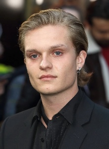 Tom Glynn Carney