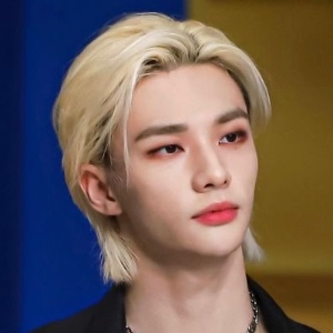 blonde short mullet