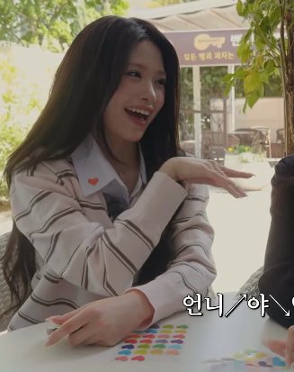GYEONGJU GIRL (ZENA)