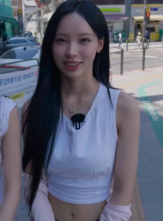 SEOUL GIRL 1 (WONI)