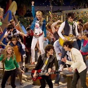 We Got The Party (with the Jonas Brothers)
