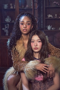 Moonz (Manon + Yoonchae)