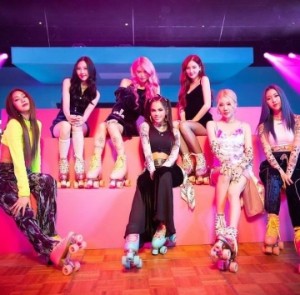 Yummy Yummy Love (Momoland)