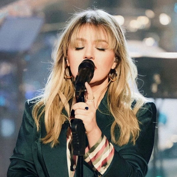 Kelly Clarkson