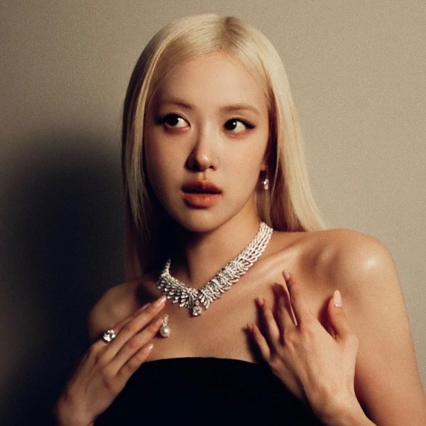 ROSÉ